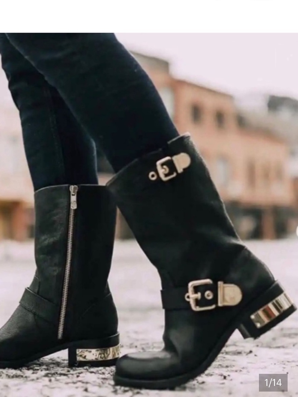 Vince Camuto Winchell Black
Moto Boot Size 8 Gold Hardware